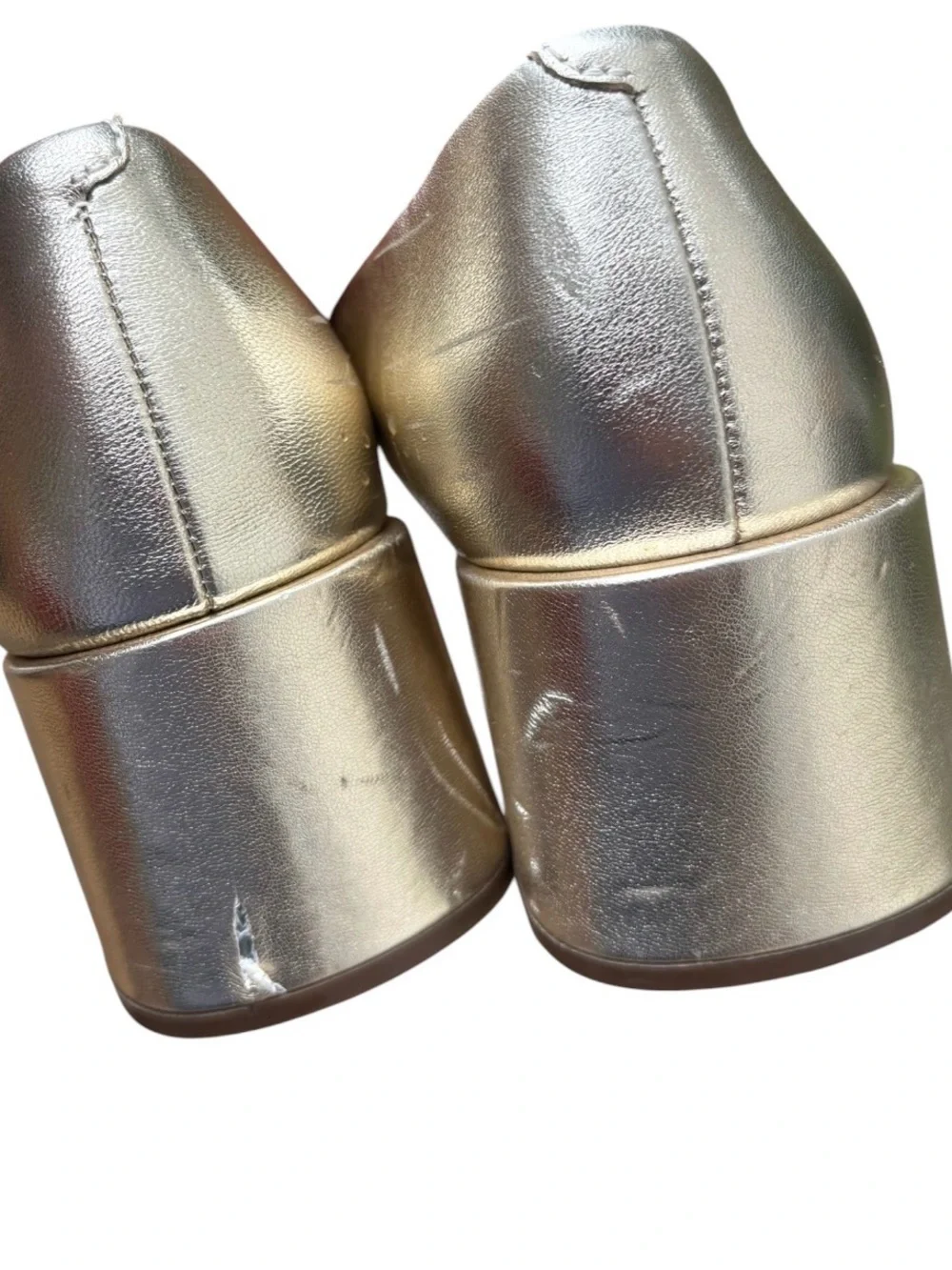 AEROSOLES metallic gold